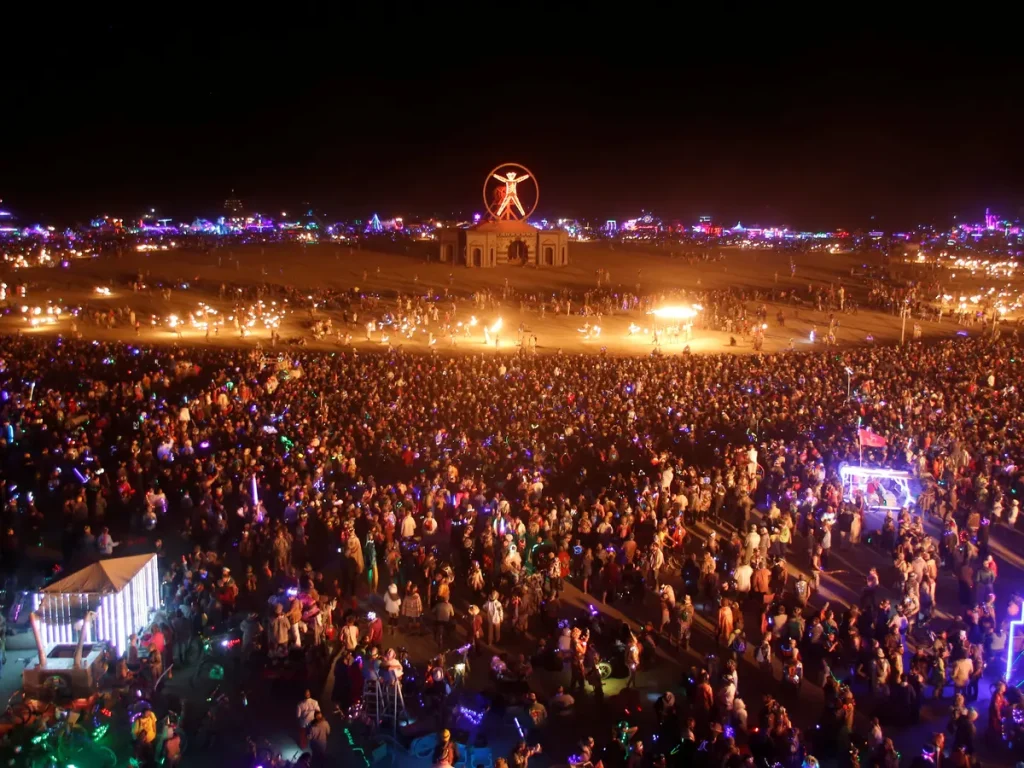 Burning Man bedrijfsfeesten